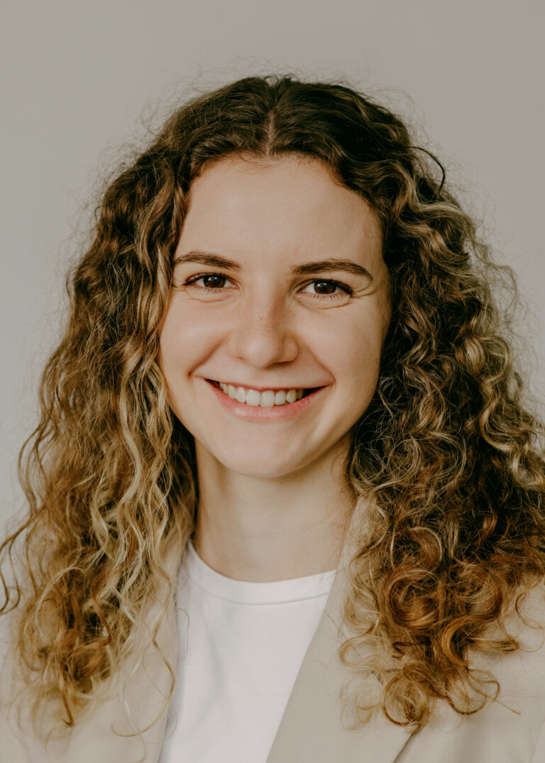 Profile Picture of Olga Leshchenko