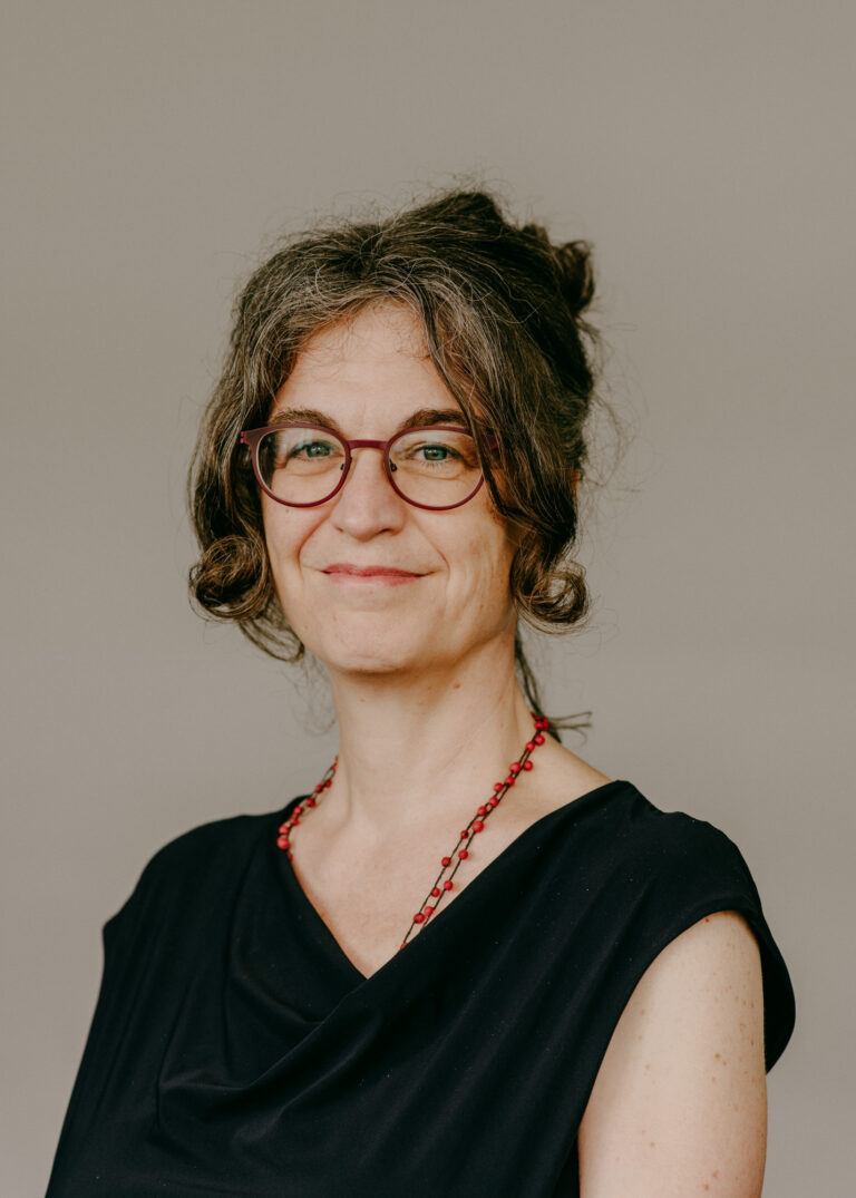 Profile Picture of Claudia Diehl