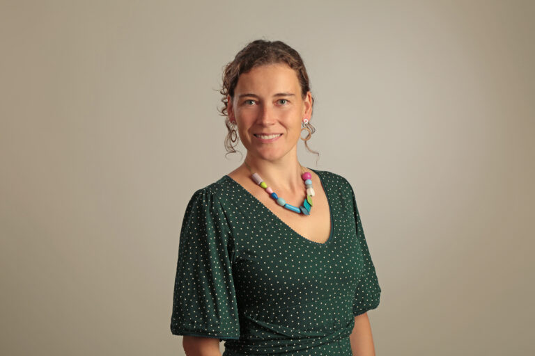 Profile photo of Céline Teney