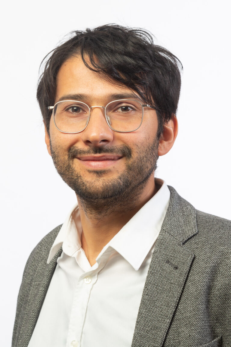 Profile Photo of Yassine Khoudja